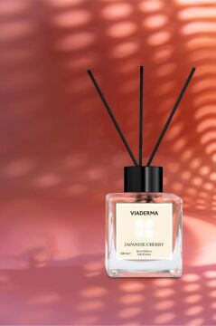 Viaderma Kare Şişe Japon Kiraz Esası Bambu Çubuklu Oda Kokusu 100 ml