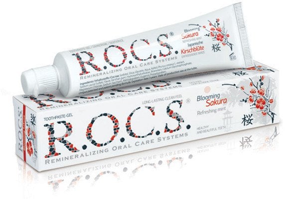 Rocs  Dişeti Sorunlarına Karşı Sakura Çiçeği Özlü Diş Macunu 60 ml