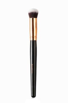 Nas Brush 0136 Oval Yapılı Kapatıcı Fırçası