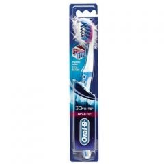 Oral-B 3D White Luxe Pro Flex Medium Diş Fırçası
