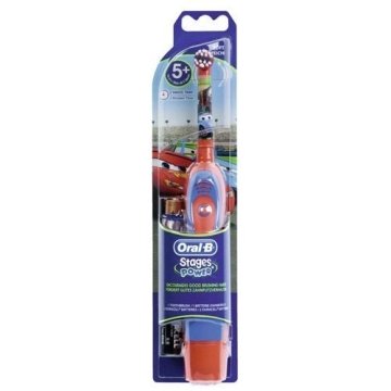 Oral-B Stages Power 5 + Yaş İçin Diş Fırçası