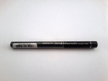 Fresh Minerals Waterproff Liquid Liner-Shıny Black