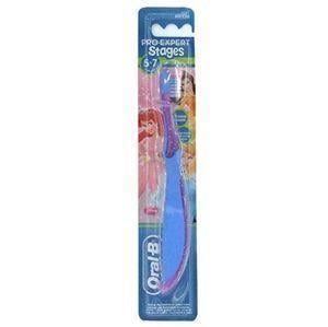 Oral-B Pro Expert Stages 5-7 Yaş Arası Diş Fırçası