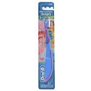 Oral-B Pro Expert Stages 5-7 Yaş Arası Diş Fırçası