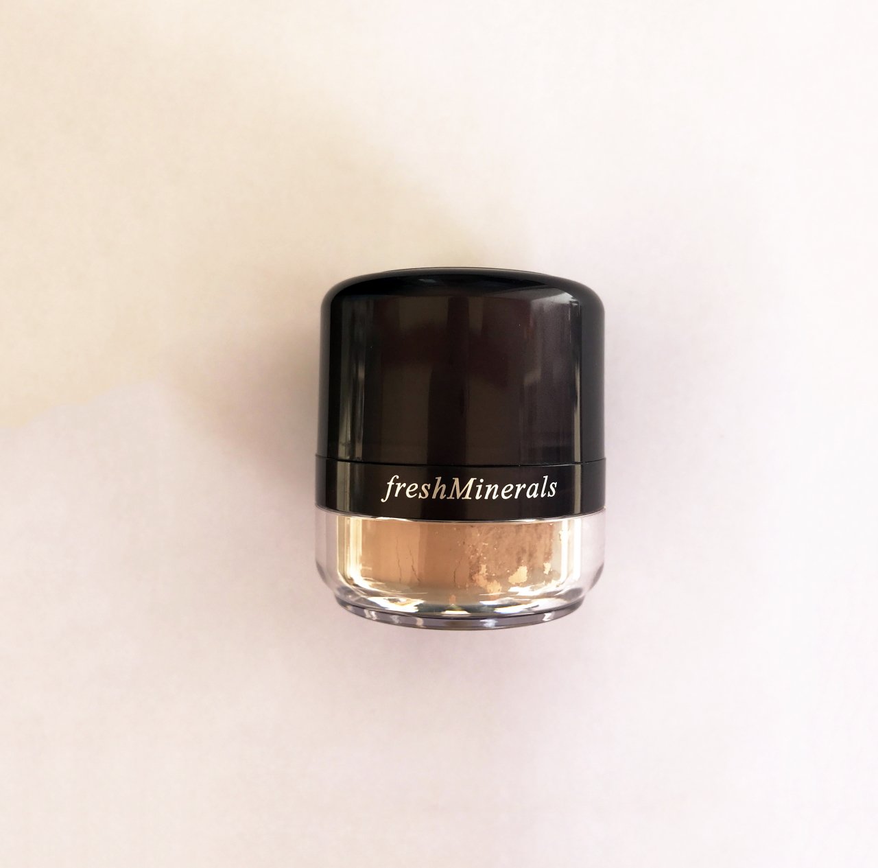 Fresh Minerals Powder Foundation-Light Beige 6 g