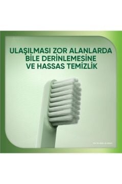 Sensodyne Nourish Etkili Temizlik Yumuşak Diş Fırçası